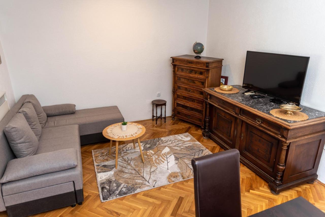 Sweet House Parlament Appartement Belgrado Buitenkant foto