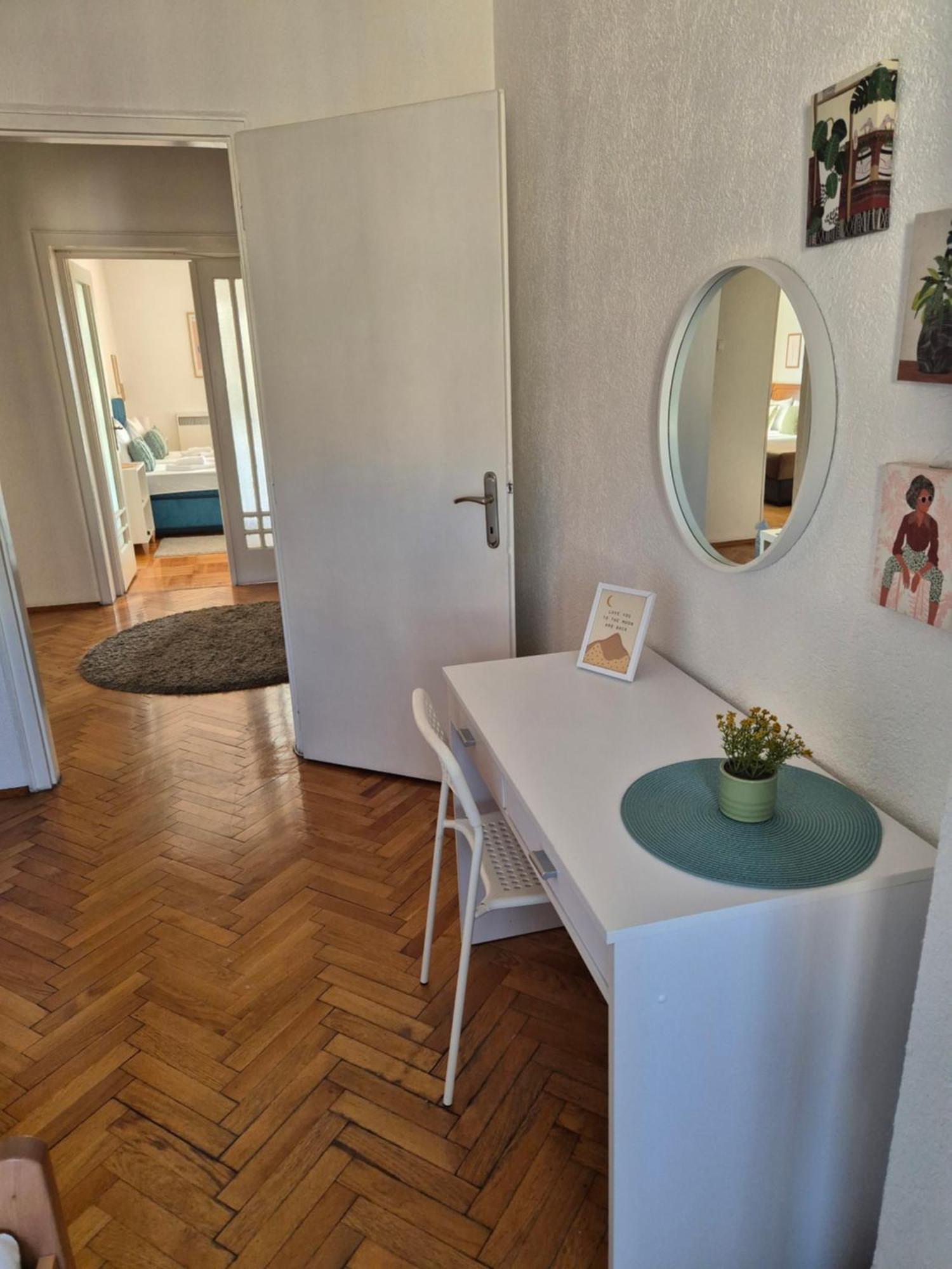 Sweet House Parlament Appartement Belgrado Buitenkant foto